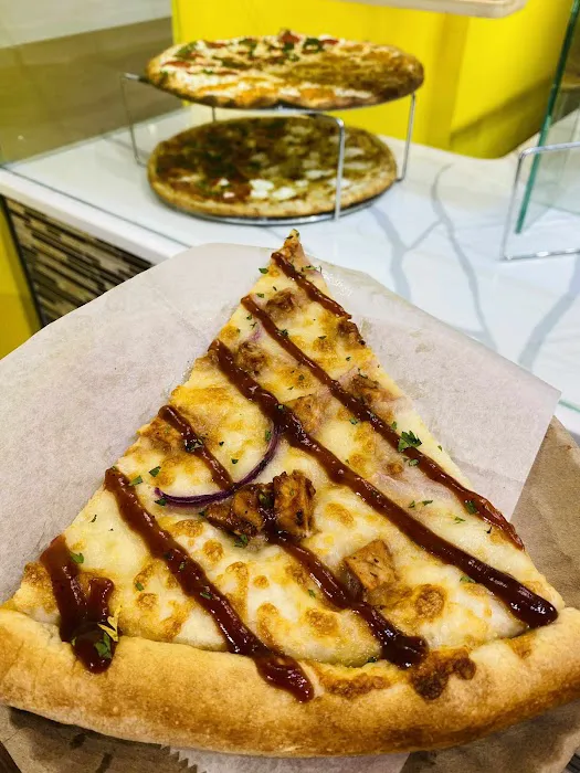 Pizza Daa Napoli Picture 10
