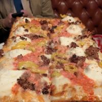 Emmy Squared Pizza: East Village ico