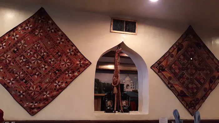 Taj Restaurant Picture 6