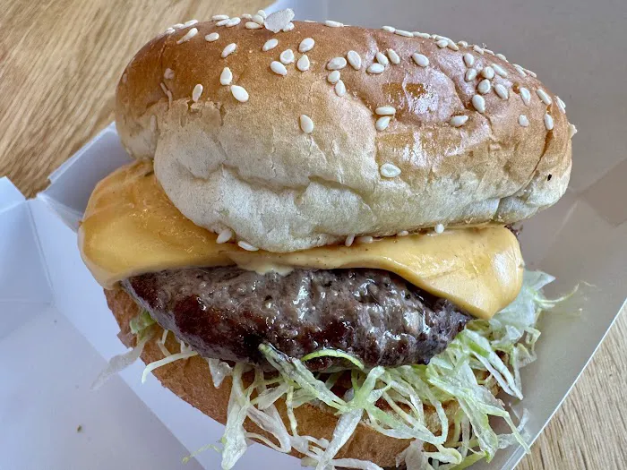 BURGERHEAD Picture 9