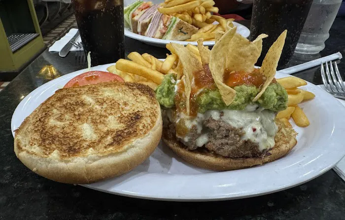 Cozy Soup & Burger Picture 2
