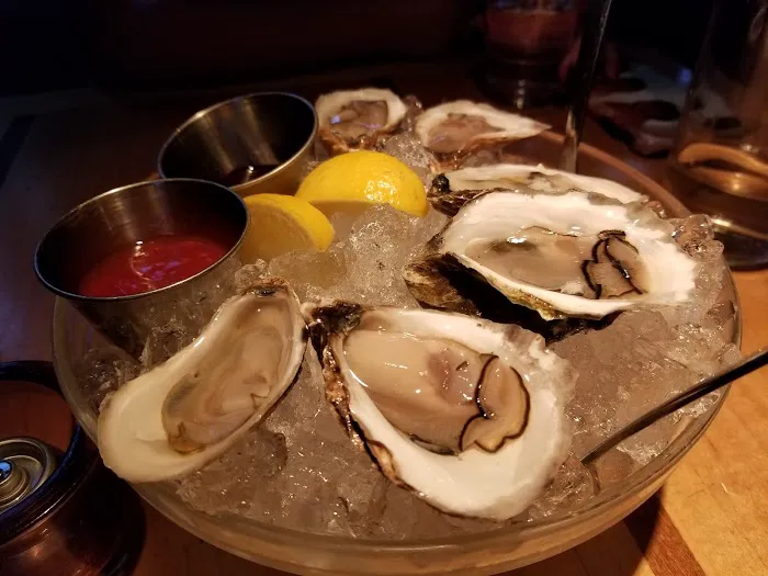 NO BAR Picture 6