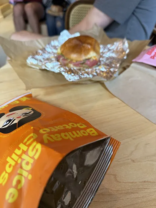 Fonty’s Deli + Dukaan Picture 1