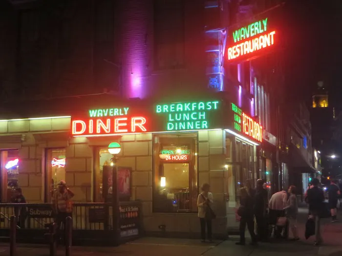 Waverly Diner Picture 3