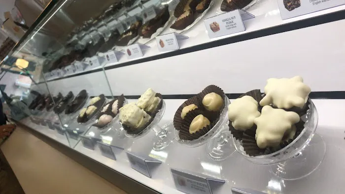 See's Candies Picture 5