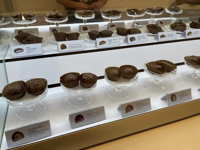 See's Candies Picture 8