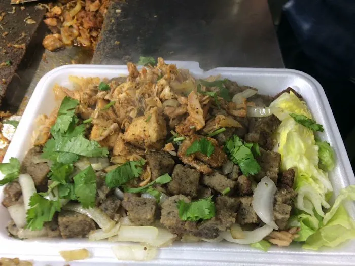 Sammy’s Halal Food Picture 7