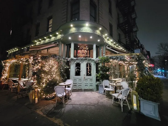 Dante West Village Picture 8