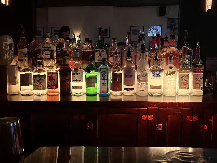 WXOU Bar Picture 7