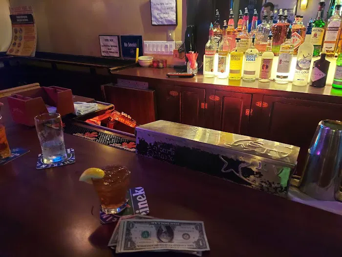 WXOU Bar Picture 2