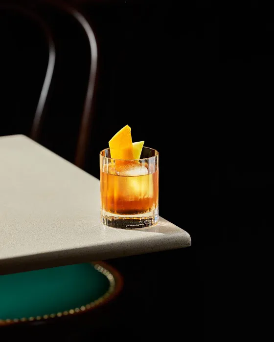 Orient Express Cocktail Bar Picture 3