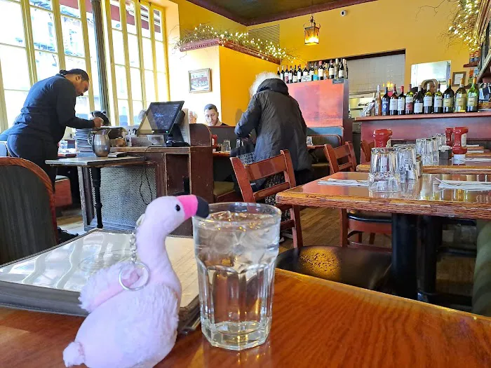 Bus Stop Cafe Picture 9
