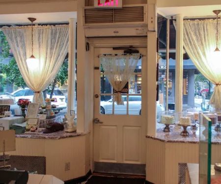 Magnolia Bakery