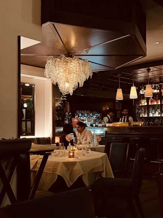 Sant Ambroeus West Village Picture 6