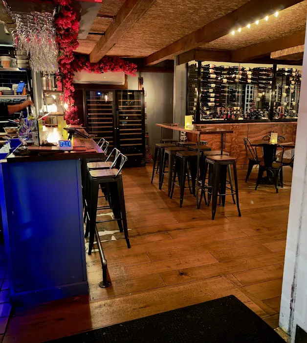 Stafili Wine Cafe Picture 8