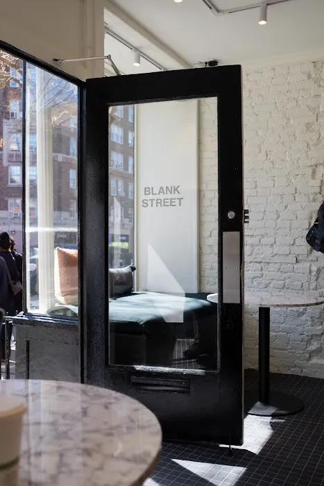 Blank Street Coffee Picture 6