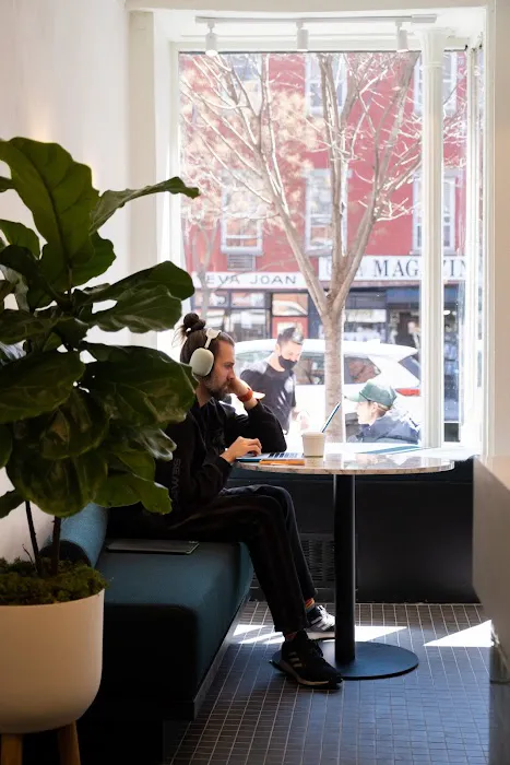 Blank Street Coffee Picture 8