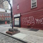 CASA NEXT DOOR