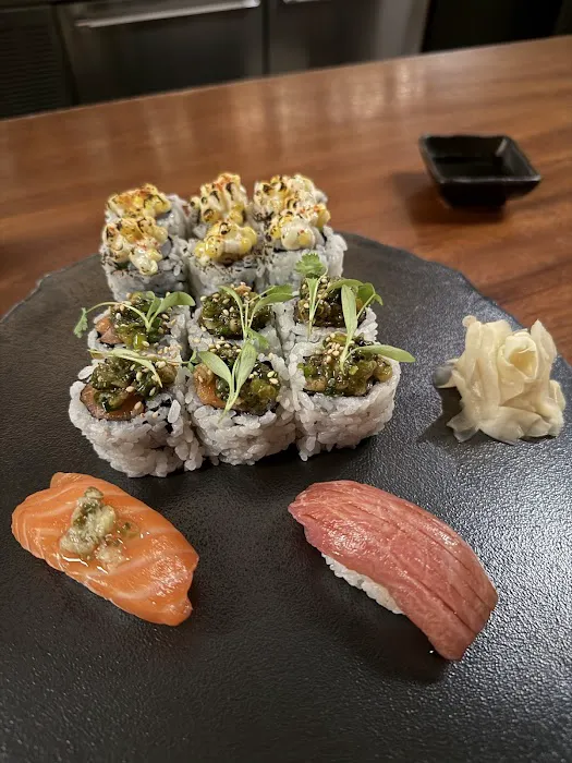 Moody Tongue Sushi Picture 5