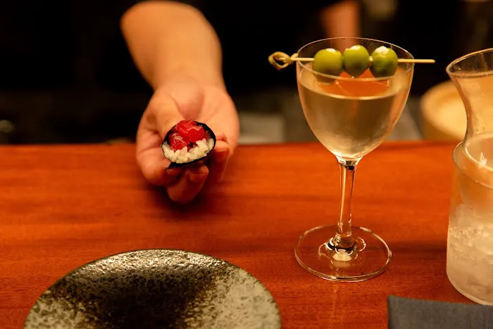 The Hand Roll Bar Picture 4