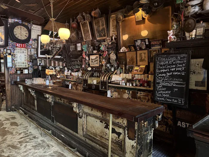 McSorley’s Old Ale House Picture 10