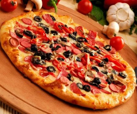 Ray's Pizza & Bagel Cafe
