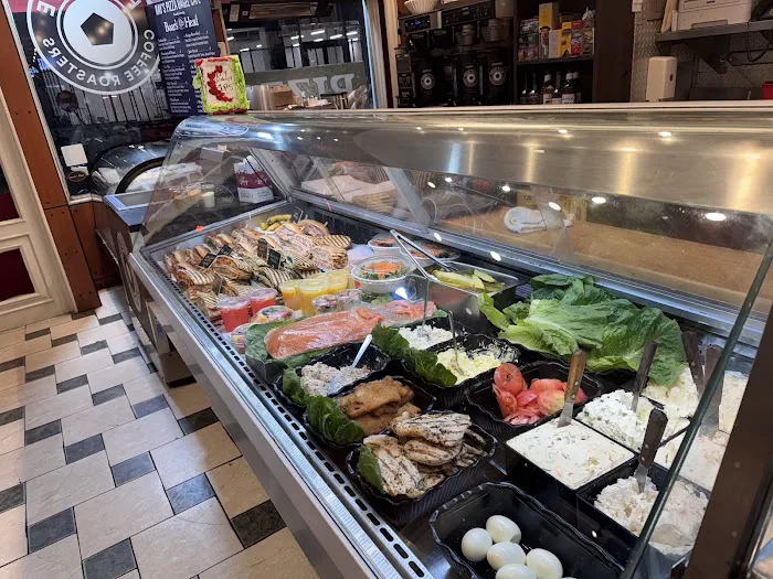 Ray's Pizza & Bagel Cafe Picture 8