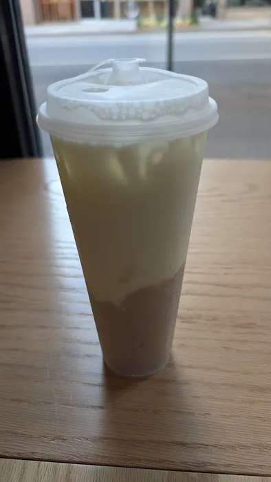 JOOY TEA SHOPPE (NYU) Picture 2