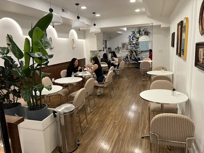 CAFE 2BY2 Picture 6