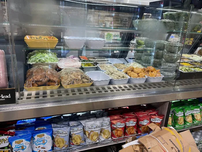 6th Ave Deli & Grill Picture 3