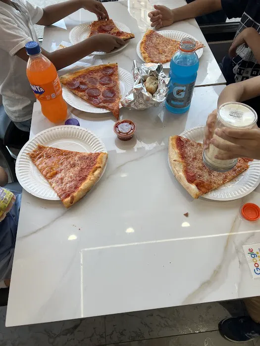 ANDIAMO PIZZA Picture 2