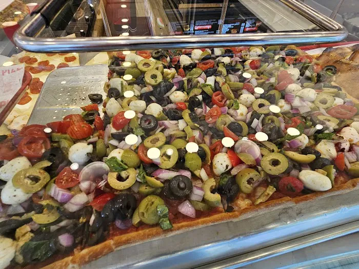 Roma Pizza Picture 8