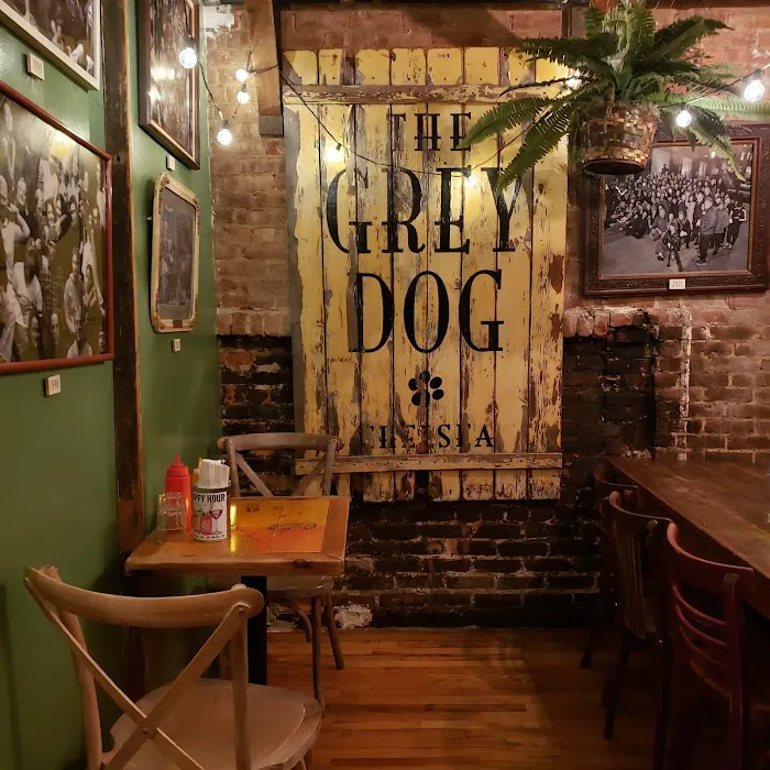 The Grey Dog - Union Square Picture 4
