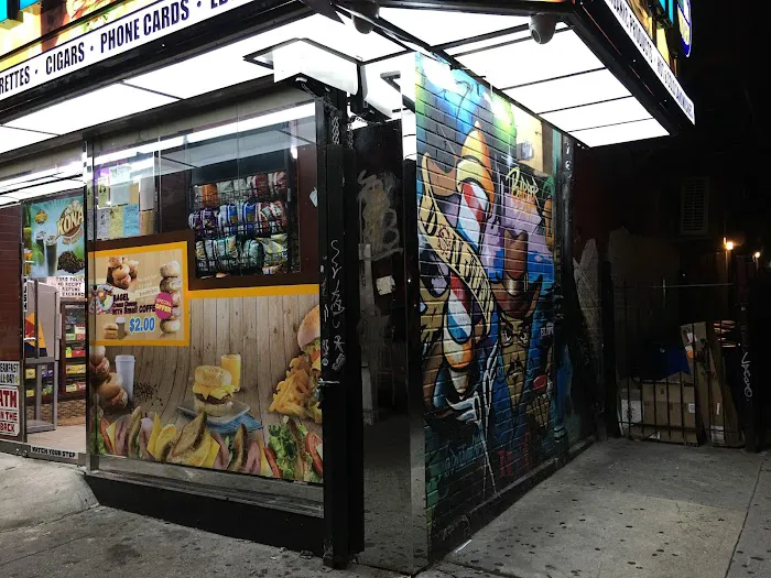 Alphabet City Deli & Grill Picture 4