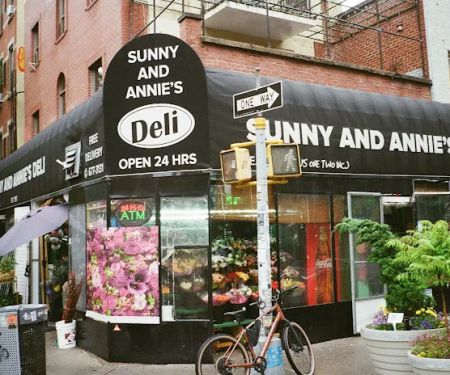 Sunny & Annie's Deli
