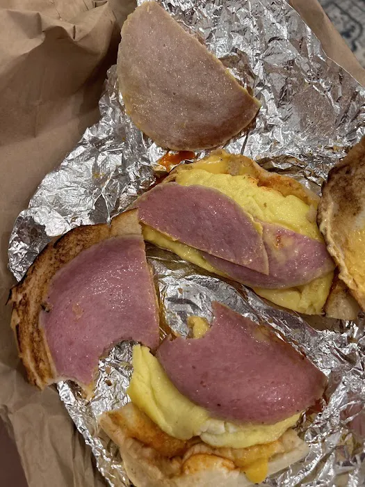 Sunny & Annie's Deli Picture 5