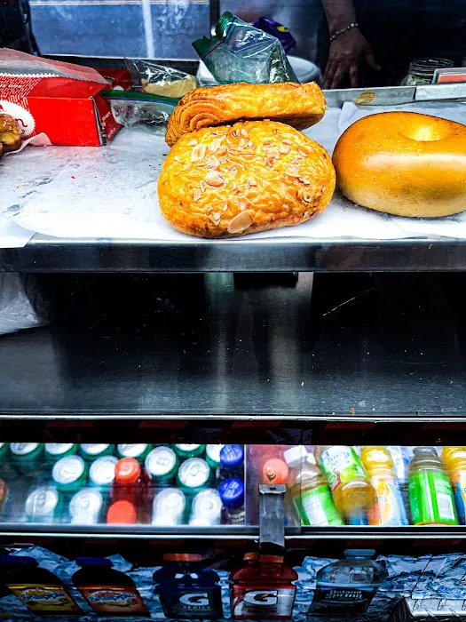 Cee Cee’s Food Cart Picture 10