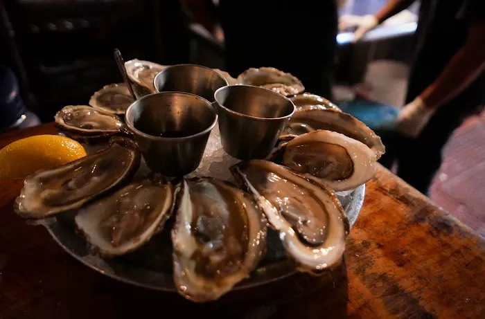 upstate craft beer & oyster bar Picture 5