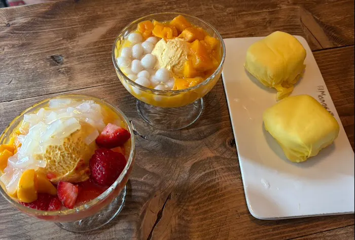Mango Mango Dessert east village Picture 2