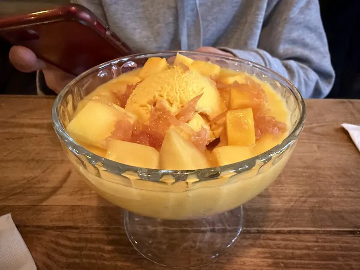 Mango Mango Dessert east village Picture 10