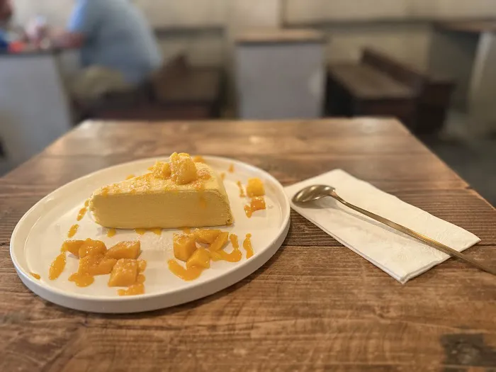 Mango Mango Dessert east village Picture 7