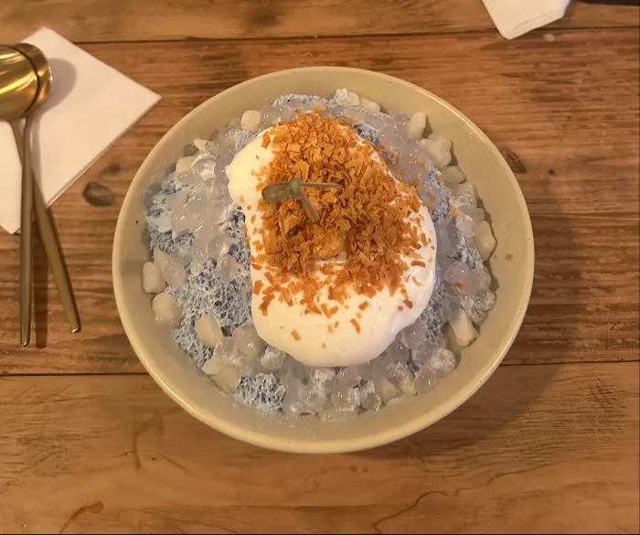 Mango Mango Dessert east village Picture 8