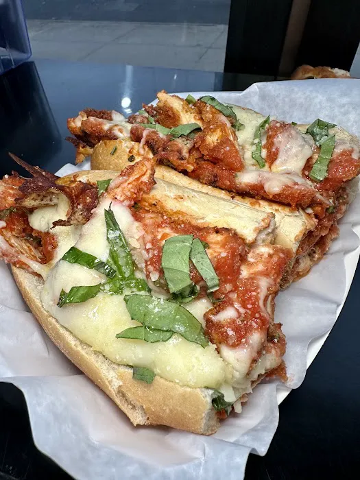 Krave It Pizza & Sandwich Joint Picture 7