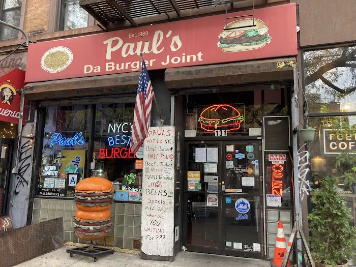 Paul's Da Burger Joint Picture 3