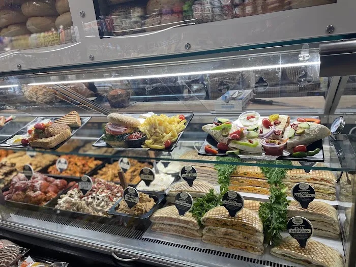 Sweet Village Market Place Picture 3