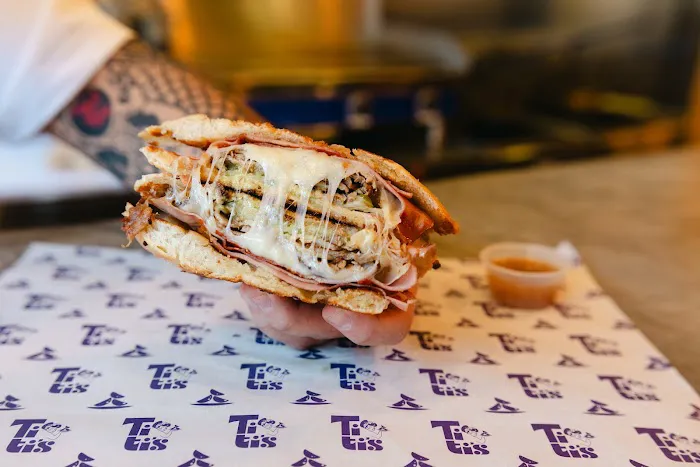Titi's Empanadas Picture 5