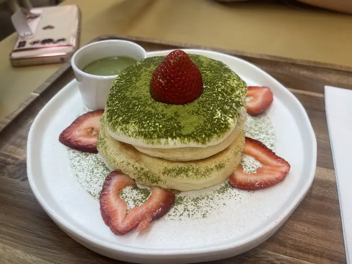 Fluffy Fluffy Cafe & Bar Picture 2