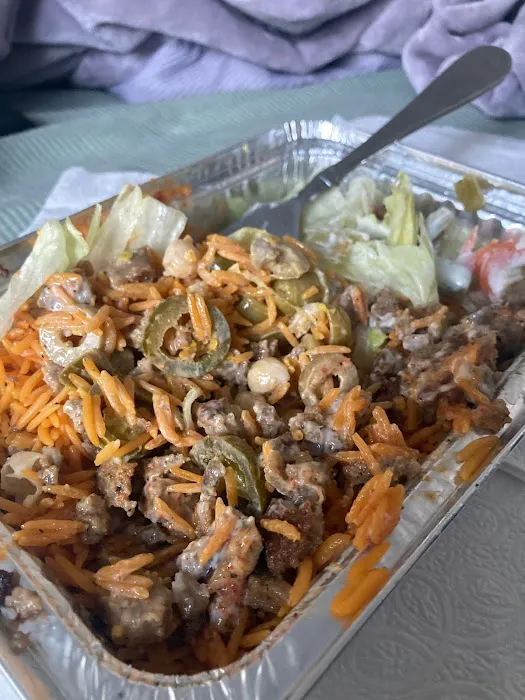 Tajeen Halal Food Truck Picture 1
