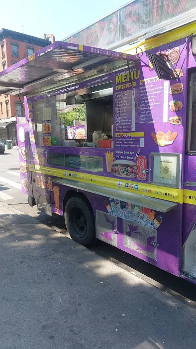 Tajeen Halal Food Truck Picture 6