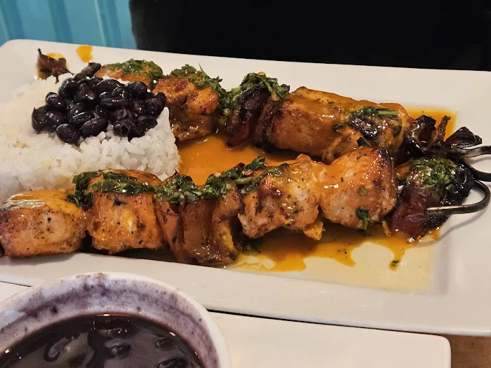 Yuca Bar & Restaurant Picture 4